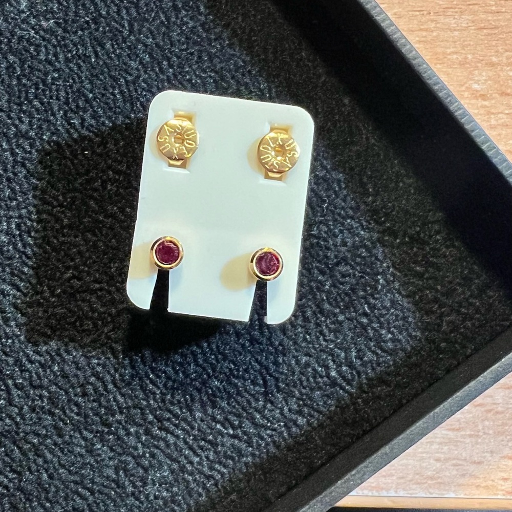 Elegant Gold tone and Red Stud Earrings